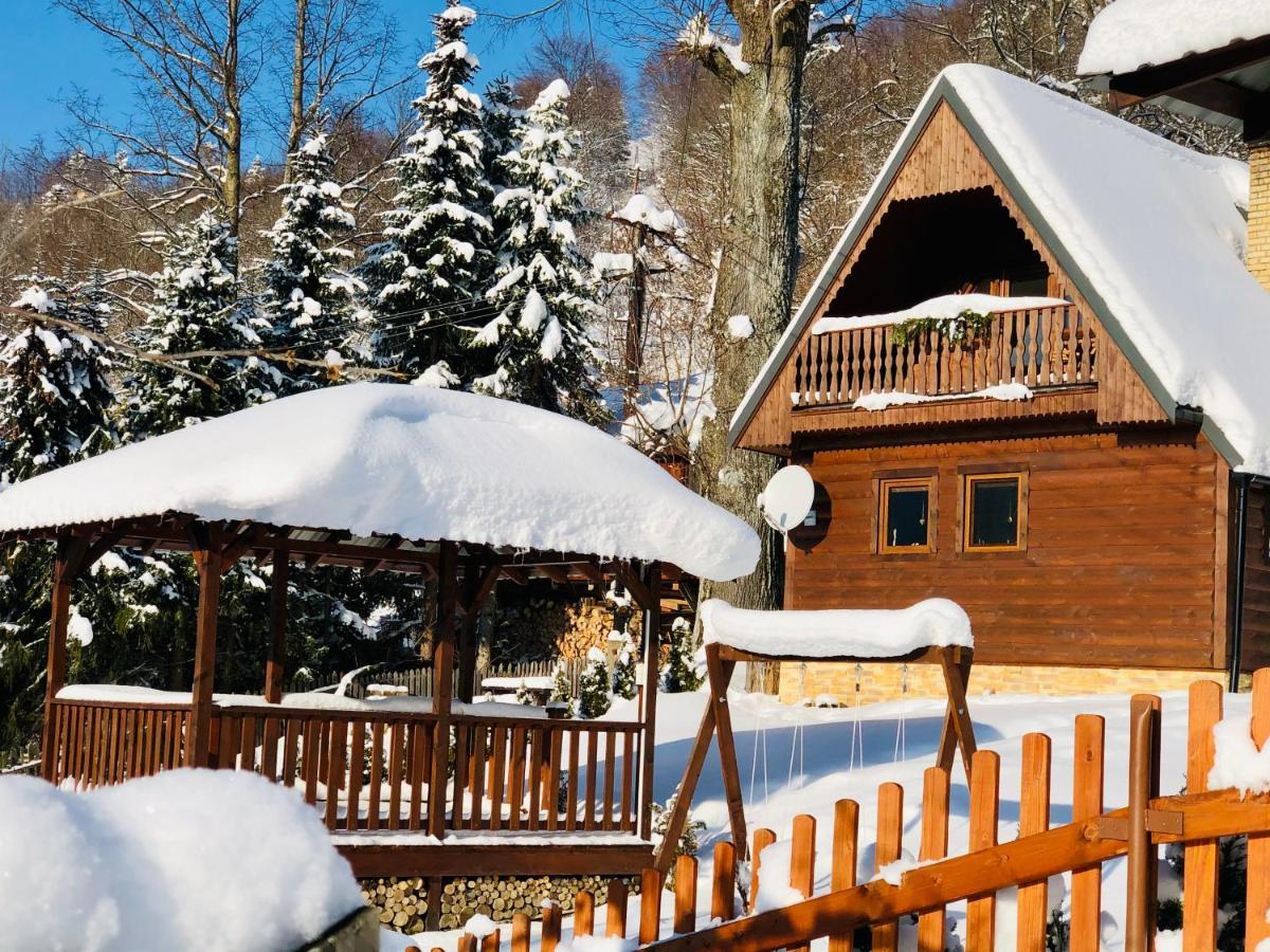 Villa Andrea- Neakceptujeme Mlade Partie Terchová Exterior foto